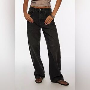 BDG Logan Buckle Barrel Jean